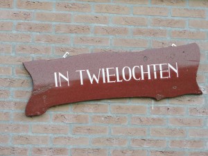 In Twielochten, Johan